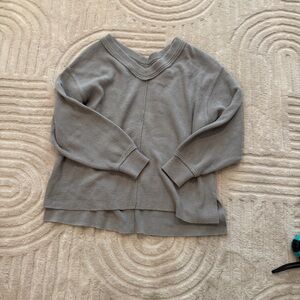 aerie Heather Gray Waffle-Knit V-Neck Sweater